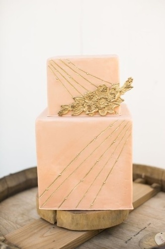 gold blush wedding cake. Top wedding cake trends - weddingsonline.ie gold blush wedding cake