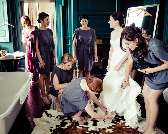 bridemaids getting ready