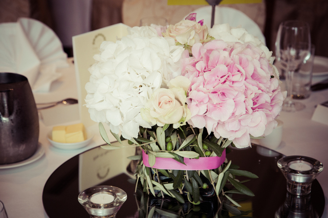 pink hydrangea wedding centerpiece