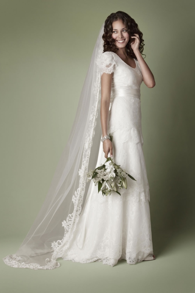 vintage wedding dress company 2013