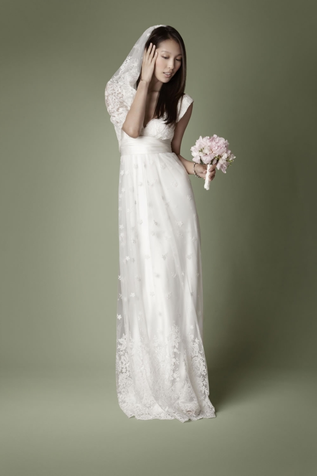 the vintage wedding dress company 2012 decades